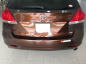 Bán Toyota Venza sản xuất 2009, màu nâu, nhập khẩu nguyên chiếc