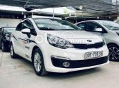 Bán Kia Rio sản xuất 2016, màu trắng, nhập khẩu nguyên chiếc số sàn, giá chỉ 388 triệu