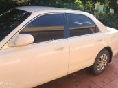 Bán Mazda 626 2.0 MT năm 1995, màu trắng, xe nhập