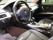 Cần bán xe BMW 320i sản xuất năm 2011, màu bạc, nhập khẩu  