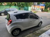 Cần bán gấp Chevrolet Spark LT đời 2017, màu trắng, nhập khẩu 