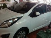 Cần bán gấp Chevrolet Spark LT đời 2017, màu trắng, nhập khẩu 