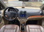 Xe Daewoo Gentra sản xuất 2010, màu đỏ  