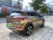 Bán ô tô Hyundai Tucson sản xuất năm 2018, màu nâu còn mới  