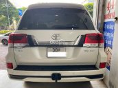 Cần bán Toyota Land Cruiser VX.S 5.7 V8 năm 2016, màu trắng, nhập khẩu