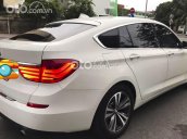 Cần bán gấp BMW 535i GT sản xuất năm 2011, màu trắng, xe nhập