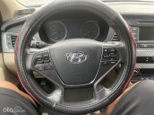 Cần bán lại xe Hyundai Sonata sản xuất năm 2017