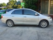 Cần bán lại xe Toyota Vios E 2011, màu bạc xe gia đình, giá chỉ 265 triệu