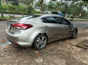 Cần bán gấp Kia Cerato năm sản xuất 2016