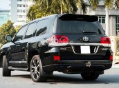 Bán Toyota Land Cruiser VX.E 5.7 V8 sản xuất 2016, màu đen, nhập khẩu nguyên chiếc xe gia đình