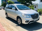 Cần bán lại xe Toyota Innova 2.0G sản xuất năm 2016, màu bạc còn mới