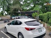 Mazda 3 1.5AT Hatchback 2015 màu trắng