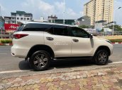 Bán Toyota Fortuner 2.4G 4x2 AT sx 2019 máy dầu , số tự động