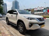 Bán Toyota Fortuner 2.4G 4x2 AT sx 2019 máy dầu , số tự động