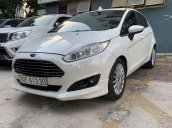 Bán Ford Fiesta đời 2016, màu trắng, giá 365tr