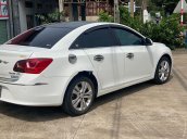 Cần bán lại xe Chevrolet Cruze LTZ sản xuất năm 2017, màu trắng số tự động