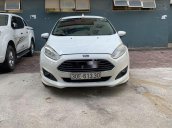 Bán Ford Fiesta đời 2016, màu trắng, giá 365tr