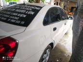 Cần bán gấp Daewoo Lacetti sản xuất năm 2004, màu trắng, nhập khẩu nguyên chiếc giá cạnh tranh