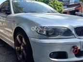 Cần bán lại xe BMW 325i 2004, màu bạc  