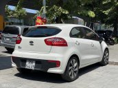 Xe Kia Rio 1.4AT Hatchback 2015, màu trắng