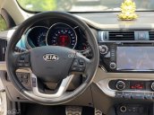 Xe Kia Rio 1.4AT Hatchback 2015, màu trắng