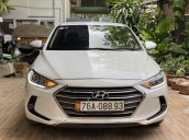 Xe Hyundai Elantra 2018, màu trắng còn mới