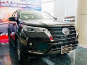 Toyota Fortuner - Siêu phẩm thống lĩnh địa hình