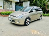 Bán Mitsubishi Grandis đời 2009, màu vàng cát số tự động, giá tốt