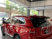 Mitsubishi Outlander 2021, giảm 50% phí trước bạ + Gói PK cao cấp, hỗ trợ trả góp thủ tục nhanh gọn giao ngay