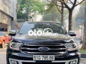 Cần bán gấp Ford Everest 2018, màu đen, xe nhập