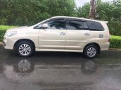 Cần bán gấp Toyota Innova E năm 2015 chính chủ