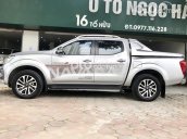 Bán Nissan Navara EL A-IVI 2.5 AT 2WD đời 2020, màu bạc, nhập khẩu