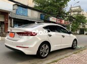 Bán Hyundai Elantra đời 2017, màu trắng, nhập khẩu nguyên chiếc, giá tốt