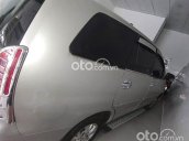 Bán xe Toyota Innova đời 2006, màu bạc chính chủ giá cạnh tranh