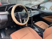 Cần bán gấp Toyota Innova 2.0E năm 2017