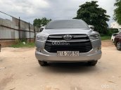 Cần bán gấp Toyota Innova 2.0E năm 2017