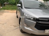 Cần bán gấp Toyota Innova 2.0E năm 2017