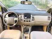 Cần bán xe Toyota Innova sản xuất 2014 nhập khẩu nguyên chiếc giá tốt 385tr