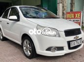 Xe Chevrolet Aveo đời 2014, màu trắng còn mới