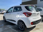 Bán Hyundai Grand i10 năm 2021, màu trắng