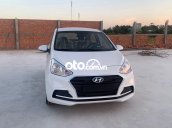 Bán Hyundai Grand i10 năm 2021, màu trắng