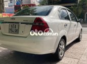 Xe Chevrolet Aveo đời 2014, màu trắng còn mới