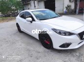 Cần bán Mazda 3 năm 2016, màu trắng chính chủ