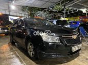 Cần bán Chevrolet Cruze đời 2012, màu đen còn mới