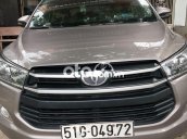 Cần bán lại xe Toyota Innova năm 2018, màu xám còn mới, giá tốt