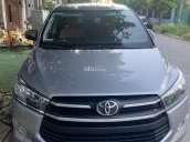 Bán Innova E sx 2018 xe trùm mền