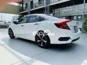 Cần bán xe Honda Civic 1.5L Turbo năm sản xuất 2017, nhập khẩu nguyên chiếc