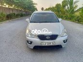 Cần bán lại xe Kia Carens đời 2011, giá tốt