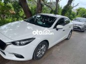 Cần bán xe Mazda 3 2019, màu trắng còn mới