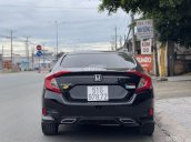 Cần bán Honda Civic 1.8G năm sản xuất 2019